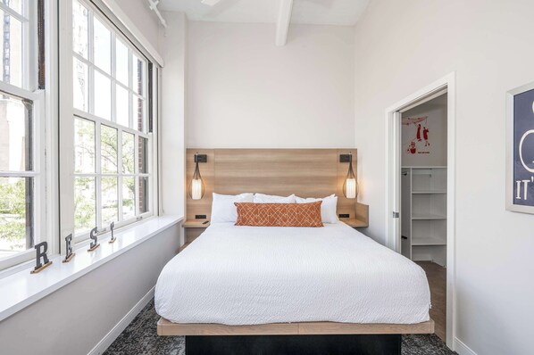 Apartment, Multiple Beds, Kitchen, City View (The 333 Suites 201) | 2 bedrooms, individually decorated, individually furnished