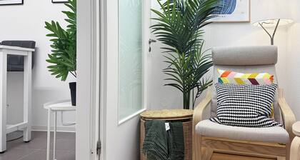 Stgt Apt – 12 Pers. nahe Schlossplatz