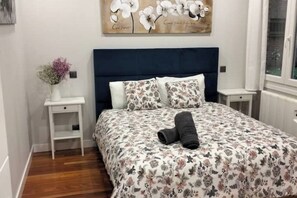 مكواة/لوح كي وواي فاي وملاءات أسرّة