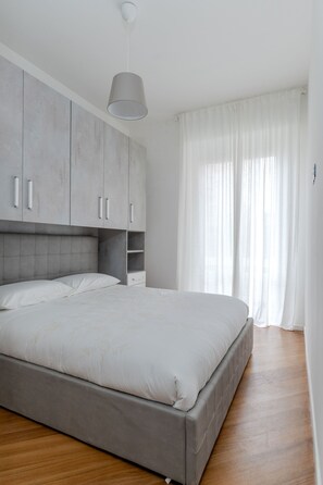 1 bedroom, iron/ironing board, free WiFi, bed sheets - Cozy Two Bedroom Apartment | Ideal Base for Exploring Milan and Brianza (Cinisello Balsamo)