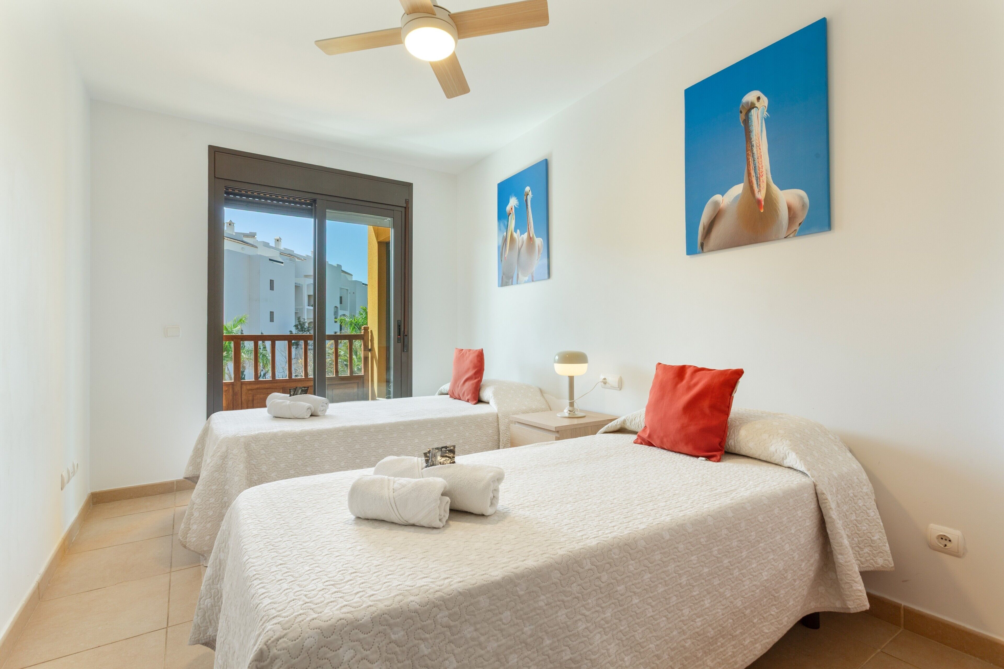 Strykejern/-brett, wi-fi og sengetøy