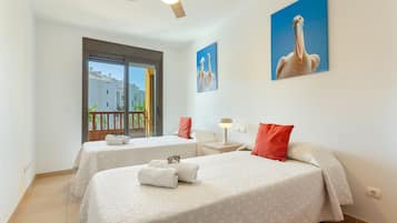 Strykejern/-brett, wi-fi og sengetøy