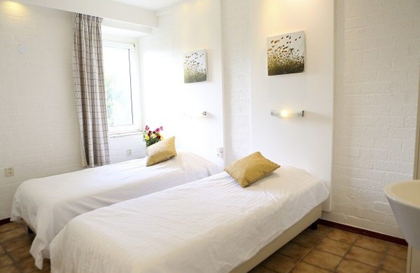 3 quartos, Wi-Fi de cortesia, roupa de cama