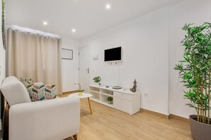 Unclassified image, 3 of 27, button - Vacation Apartment 'Luz Del Norte Naturaleza Y Paz' with Wi-Fi (Las Canteras)