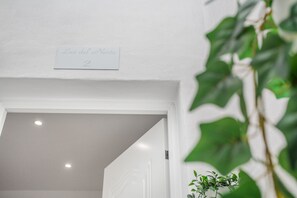 Interior - Vacation Apartment 'Luz Del Norte Naturaleza Y Paz' with Wi-Fi (Las Canteras)