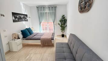 Bügeleisen/Bügelbrett, WLAN, Bettwäsche