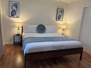 3 bedrooms, iron/ironing board