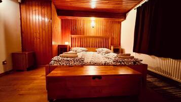 Bügeleisen/Bügelbrett, WLAN, Bettwäsche