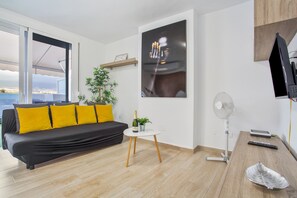 Fernseher