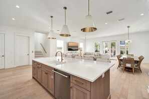 Interior - Pelayo Solage|Deeded Beach Access|Private Pool|Golf Cart & Bikes (Santa Rosa Beach)