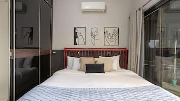 Presidential Apartment | Laptop workspace, WiFi (free)