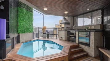 Presidential Apartment | Pool | Outdoor pool