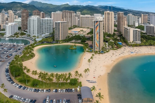 @ Marbella Lane Dreamy Sunset Views by the Sea