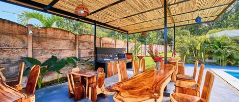 Área de parrillas y picnic