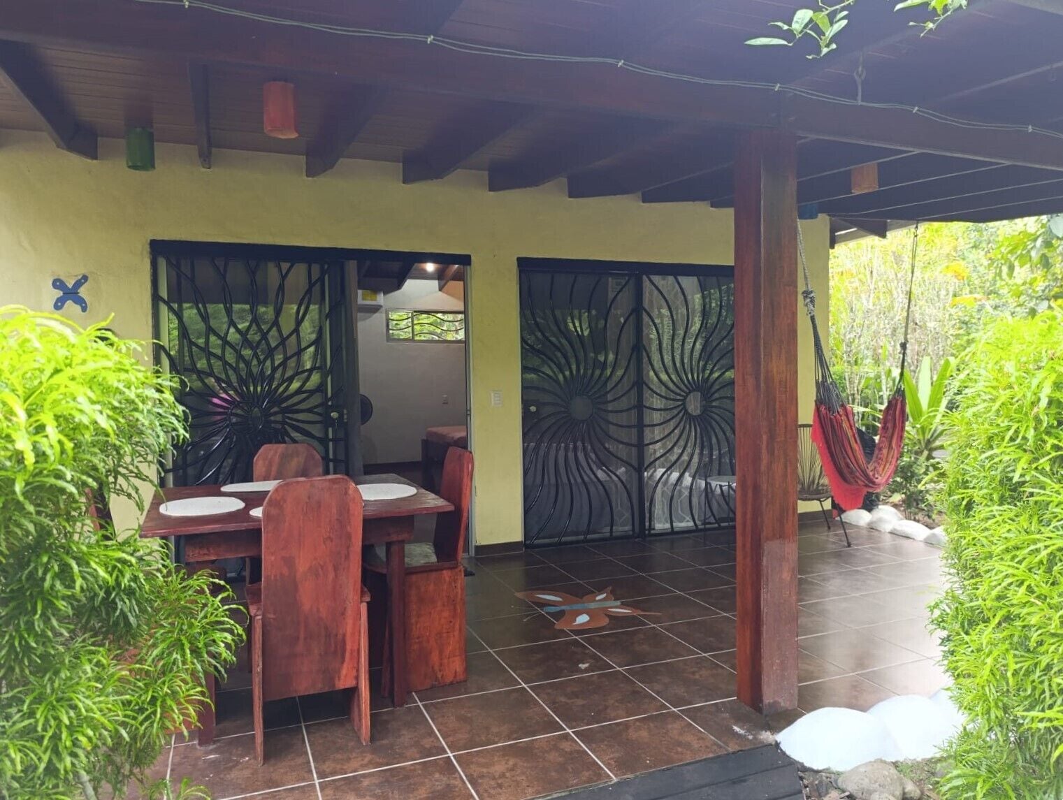 Caja de seguridad en la habitación y wifi gratis 