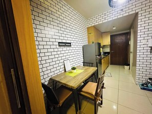 Apartment, 1 Schlafzimmer, Raucher | Speisen