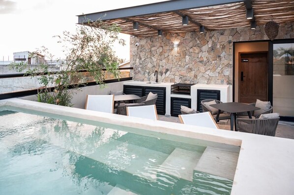 Alberca al aire libre 