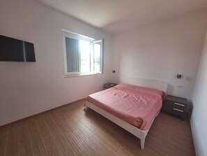 1 bedroom, bed sheets - Apartment in villa in Alano di Castellabate with private parking space (Castellabate)