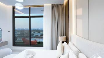 1 slaapkamer, een strijkplank/strijkijzer, internet, beddengoed