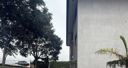 Superb 3-bedroom apartment with pool, and AC in Desamparados