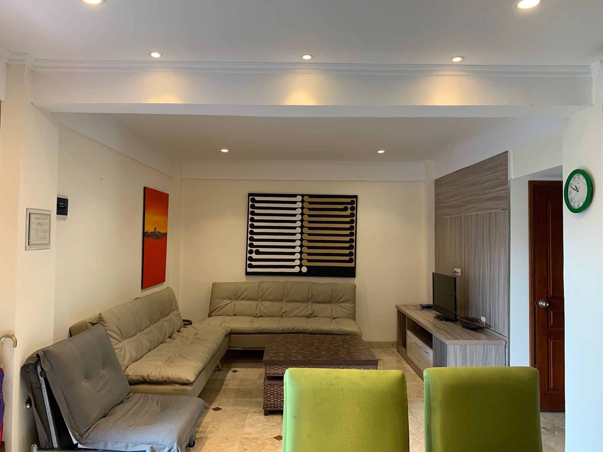 Smart-TV, Tischtennisplatte