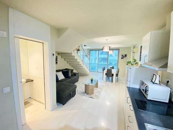 Comfort Apartment | Living area