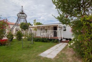 Exterior - Mobile Home 'Iris 7' with Private Garden and Wi-Fi (Cavallino-Treporti)