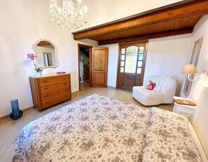 Room - Apartment with AC in Chianti with pool (Florence)