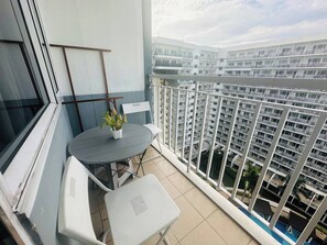 Apartment, 1 Bedroom, Smoking | Balcony - Cheerful Pasay Getaway - Entire Apartment for Rent (Pasay)