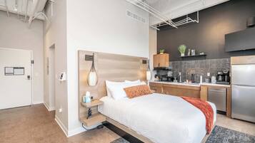 Studio, 1 Queen Bed, Kitchen, City View (The 333 Suites 204) | 1 bedroom, individually decorated, individually furnished