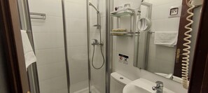 Chambre Double | Salle de bain