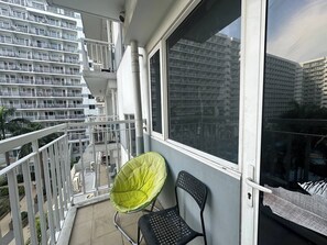 Apartment, 1 Bedroom, Smoking | Balcony