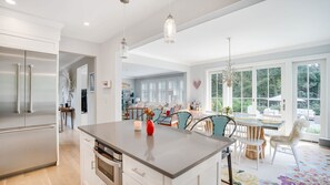 Microwave, oven, stovetop, coffee/tea maker