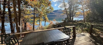 Lakefront Cabin on Lake George (Silver Bay)
