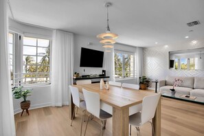 Dining - South Beach 2BR Condo with Ocean Views on Ocean Dr (Miami Beach)