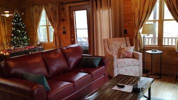 Televisie en een open haard