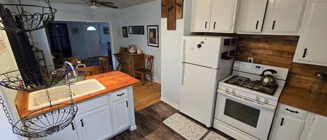 Microwave, oven, stovetop