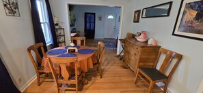 Dining - Grandma's Cozy 2-bedroom retreat (Muskegon)