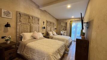 1 bedroom, bed sheets
