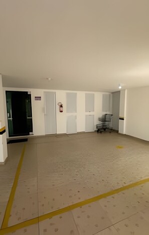 شقة عائلية | المنشأة من الداخل