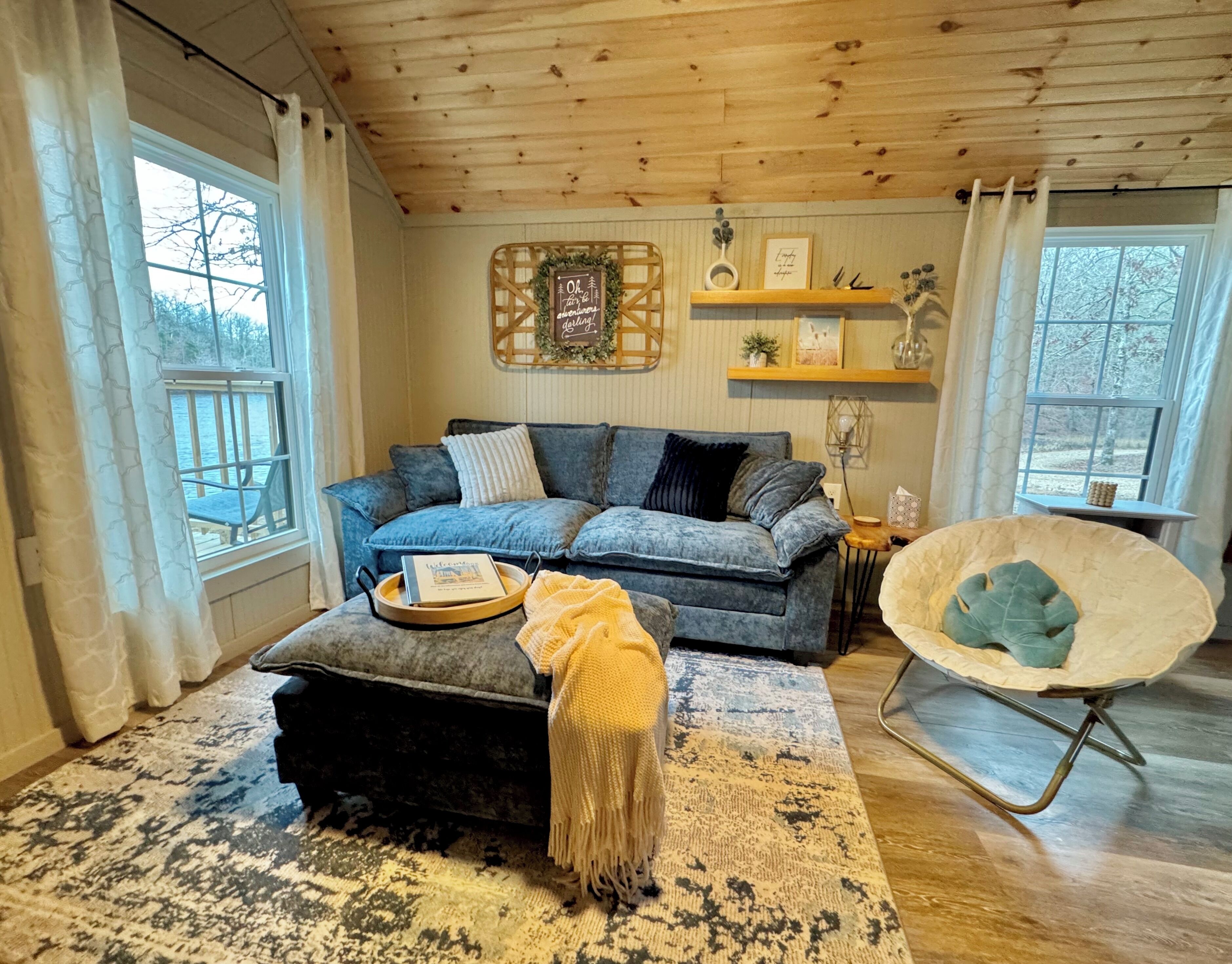 Smart TV, DVD player, video library, stereo