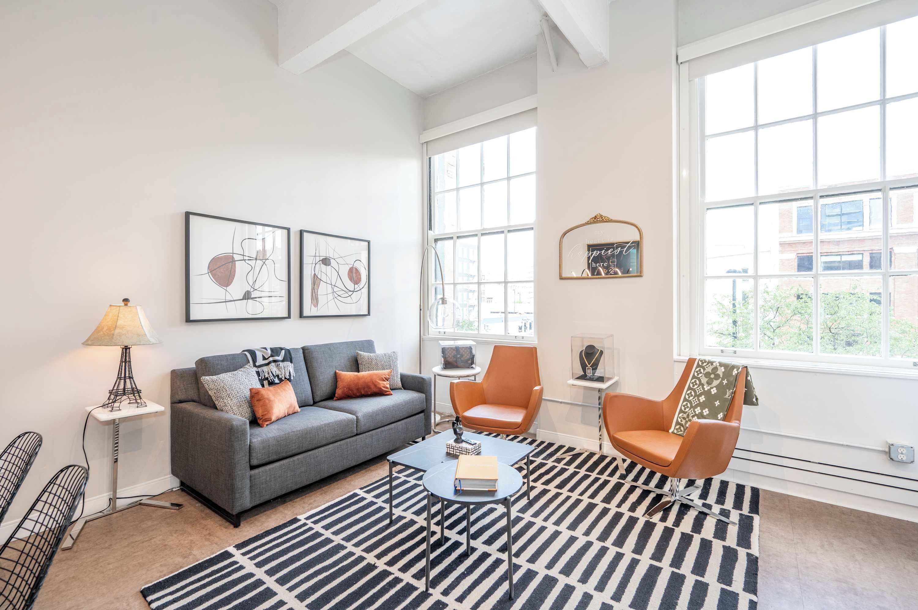 公寓, 多张床, 厨房, 城市景观 (The 333 Suites 301) | 起居区