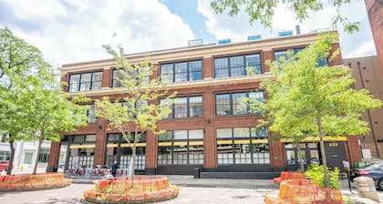 The 333 Suites 301 - Suite for 6