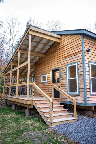 Trout Lily Cottage at The Fens