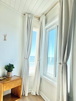 Interior - Oceanfront Penthouse with Pool & Stunning Beach Views in Murrells Inlet (Murrells Inlet)