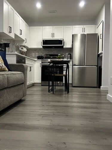 Stylish 2 bedroom basement suite built for comfort and relaxation. Sleeps 5.