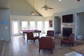 غرفة الألعاب