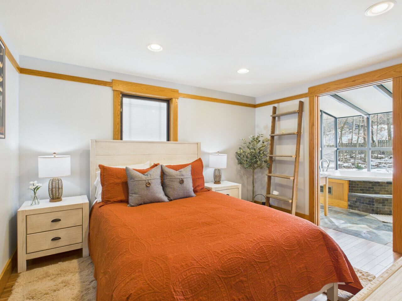 4 chambres, bureau, Wi-Fi gratuit, draps fournis