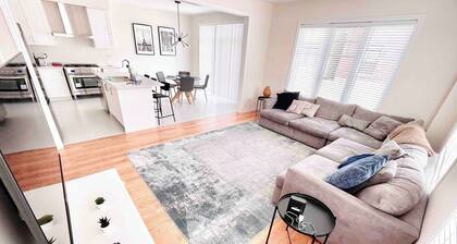 Two Adjacent Homes with 8 Bedrooms