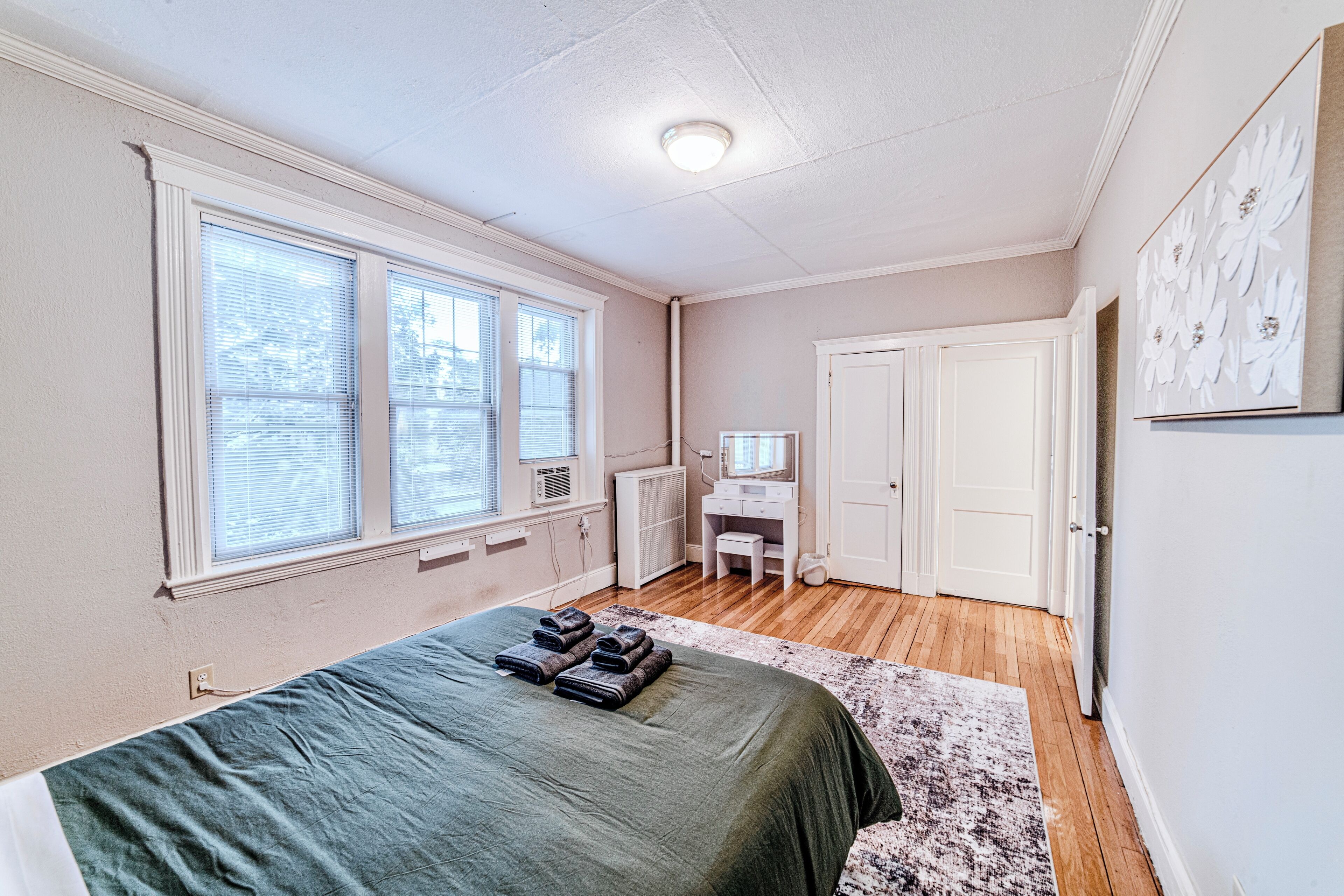 2 Schlafzimmer, Schreibtisch, kostenloses WLAN, Bettwäsche